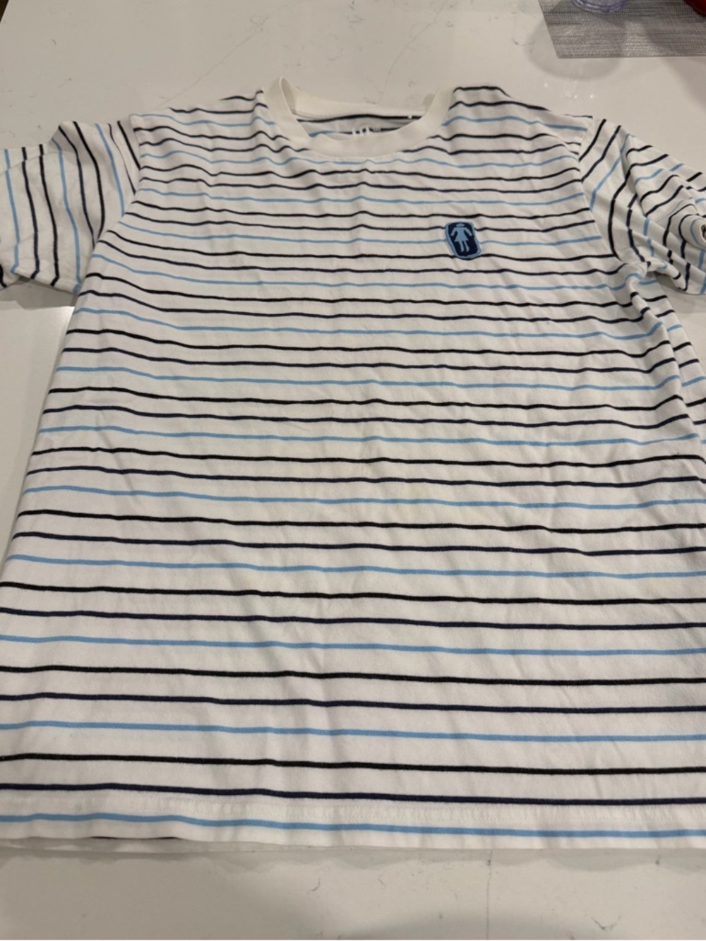 Uniqlo White Tee with Navy and Light Blue Stripes